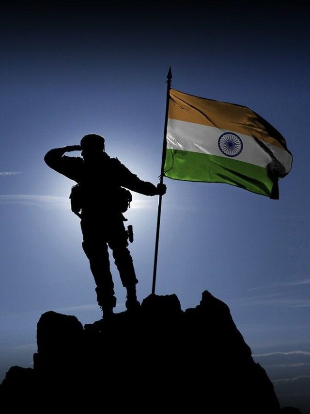 🇮🇳 Happy Independence Day Shayari 2025